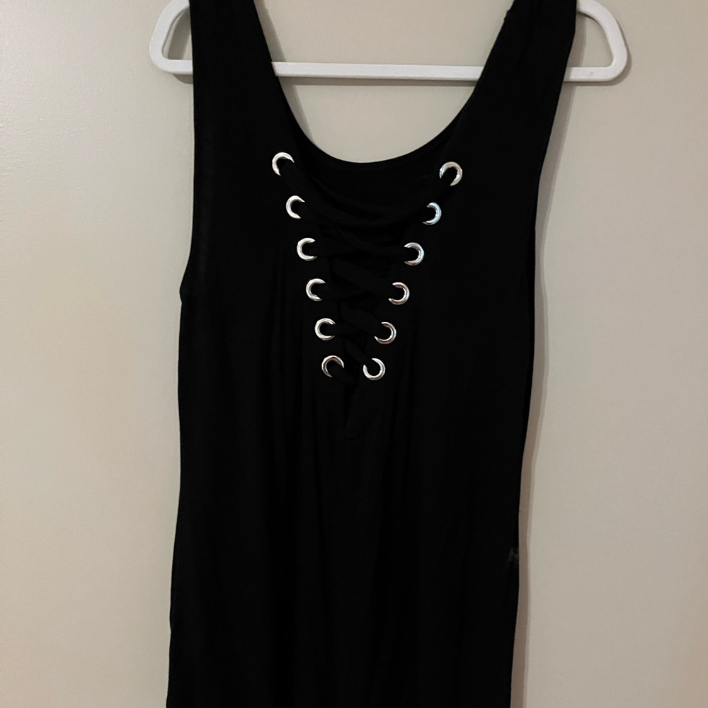 Black lace up back